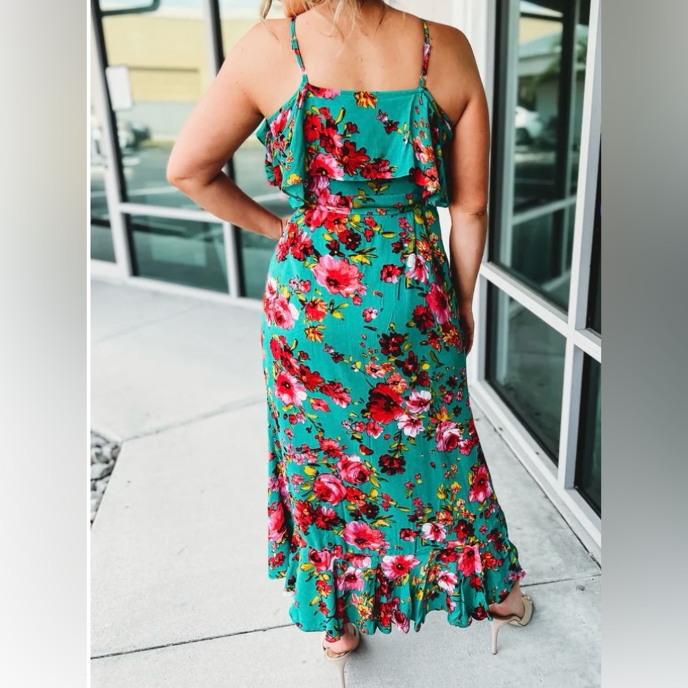 Colorful Roses Wrap Dress - Picture 5 of 8